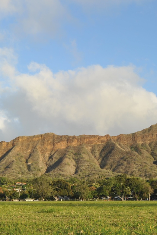 （2nd)Diamond Head Hike w/ Malasada Starts at 7:00 a.m. - Why Diamond Head works so well in the morning