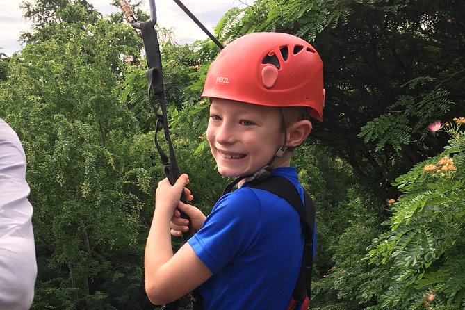 3 Zipline Adventure at Coral Crater with Optional Waikiki Shuttle - Who should choose this course?