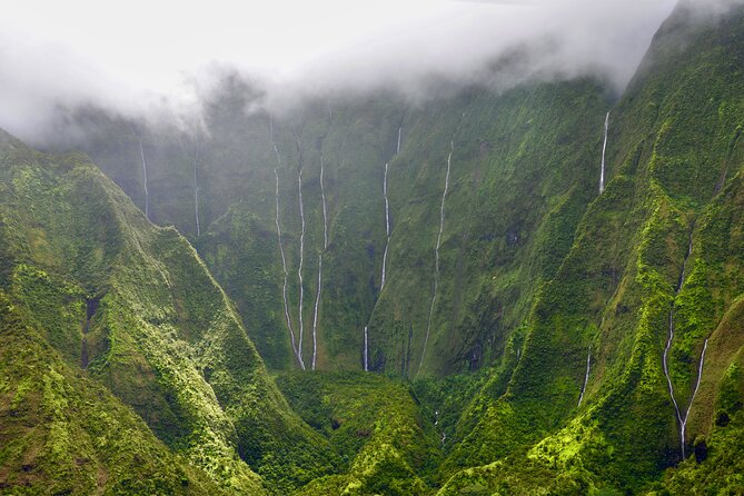 Air Kauai: DOORS-OFF Helicopter Adventure - Why the open cabin changes the flight