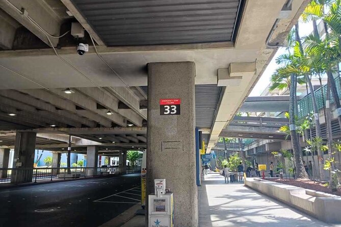 Airport Shuttle - HNL Airport to Waikiki - Should you book it?
