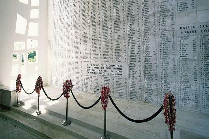 Arizona Memorial Pearl Harbor & Honolulu City Tour from Waikiki - Downtown Honolulu adds Hawaii’s royal story