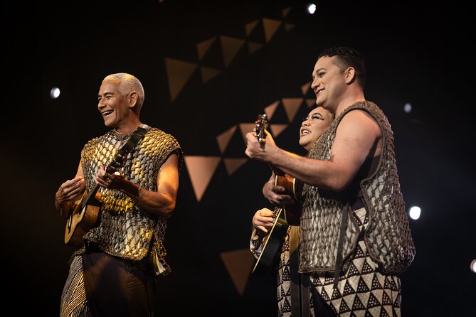 'Auana by Cirque du Soleil at the Waikiki Beachcomber Hotel - A Hawaiian story told through Cirque spectacle