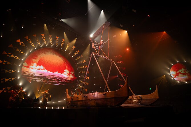 'Auana by Cirque du Soleil at the Waikiki Beachcomber Hotel - Is the ticket good value?