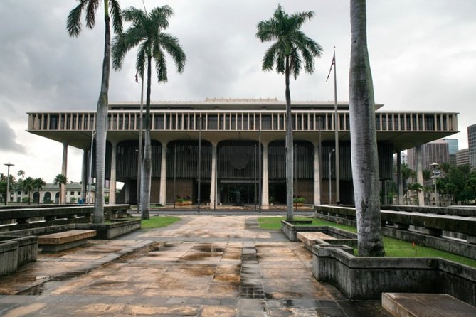 Awesome Scavenger Hunt: Royal Views Of Honolulu - What the Let’s Roam app adds
