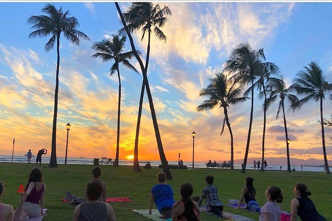 Beach Yoga on Waikiki with Diamondhead Backdrop - Choosing morning or sunset yoga