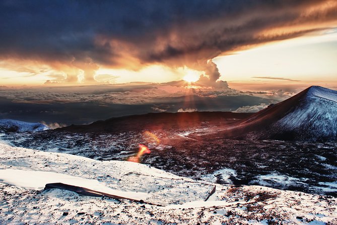 Big Island Adventure Bundle: 5 Epic Audio Driving Tours - Day 3: South Point, green sand, and Hawaiʻi Volcanoes
