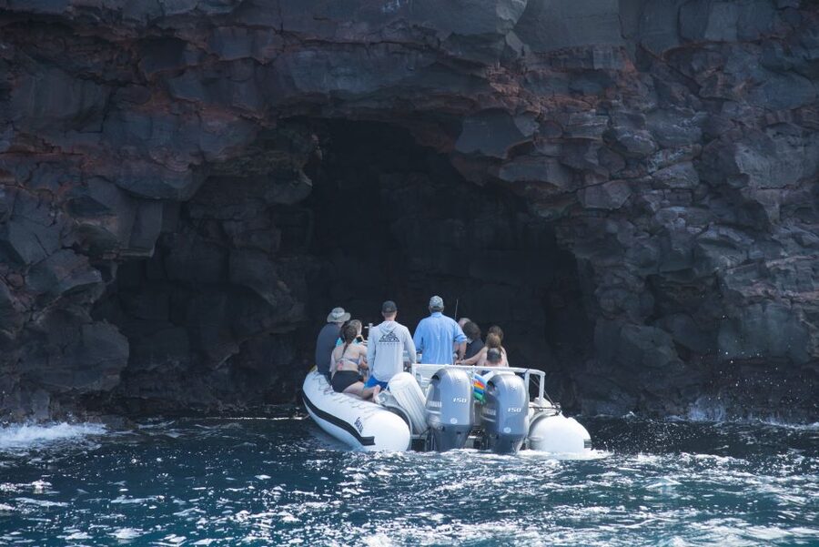 Big Island: Captain Cook Sightseeing & Snorkel Expedition - Sea caves, lava tubes, and coastal stories