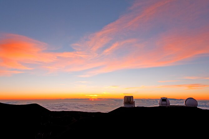 Big Island GOAT Experience: Mauna Kea Summit, Sunset & Stars - What the $289 price includes