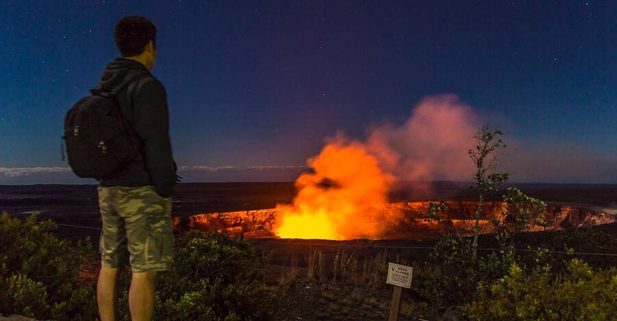 Big Island, Hawaii: Volcano and Stargazing Tour with Dinner - South Point and the southernmost bakery