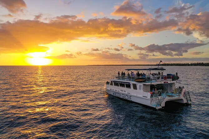 Big Island Historical Dinner Cruise to Kealakekua Bay - Boarding at Kailua Pier