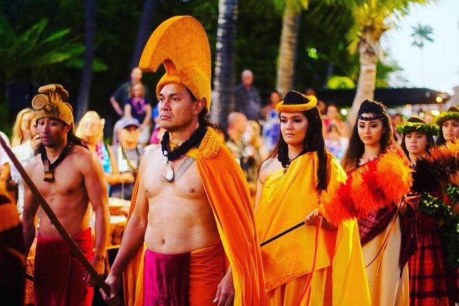 Big Island: Island Breeze Luau - Why the fire act gets the biggest reaction