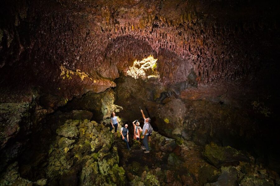 Big Island: Off the Beaten Path Volcano Crater Hike - What the guide and outfitter provide