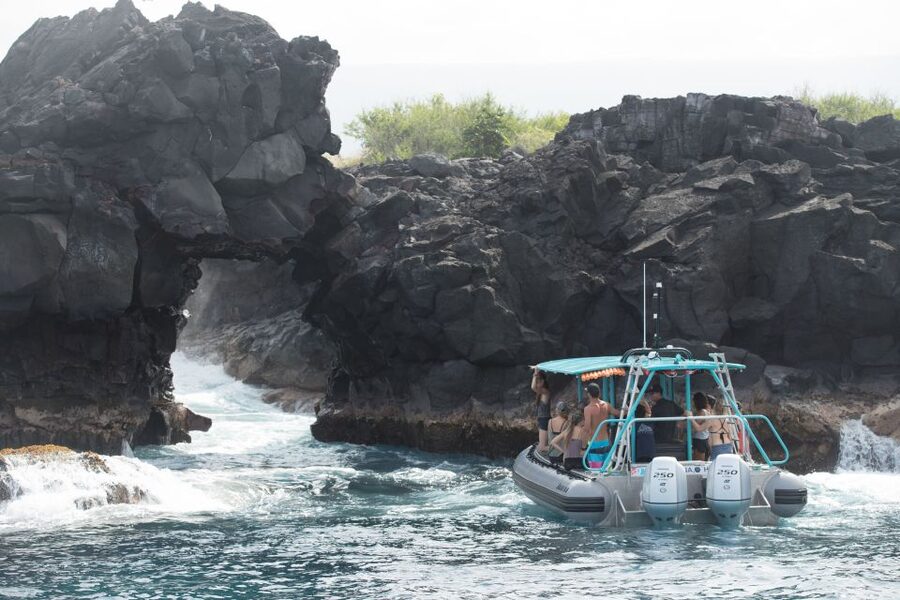Big Island: South Kona Snorkeling and Coastline Exploration - Kealakekua Bay brings reef life and Captain Cook history