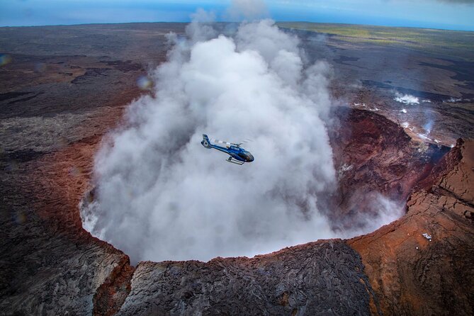 Big Island Spectacular Helicopter Tour - Hawaii Volcanoes National Park from the air