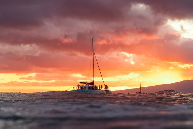Board from Waikiki Beach for a scenic Sunset Sail on the Hāwea - The view toward Diamond Head