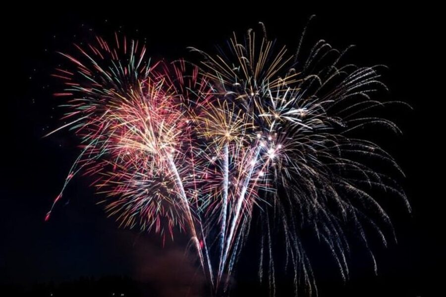Board from Waikiki Beach: Friday Night Fireworks sail - Who will enjoy this hour on the water?