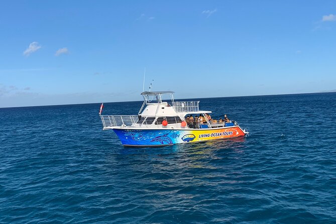 BYOB Sunset Cruise off the Waikiki Coast - Photos, music, and small touches
