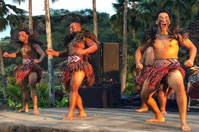 Chief's Luau Admission Including Transfers - Chief Sielu’s show is the heart of the evening