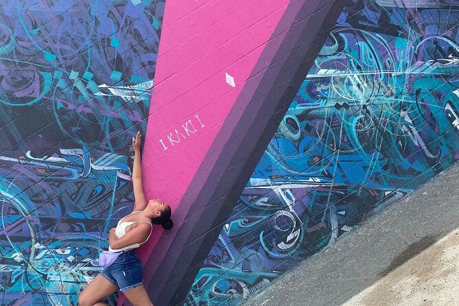 Creative Soul Scavenger Hunt of Waikiki Oahu - How the WhatsApp missions work