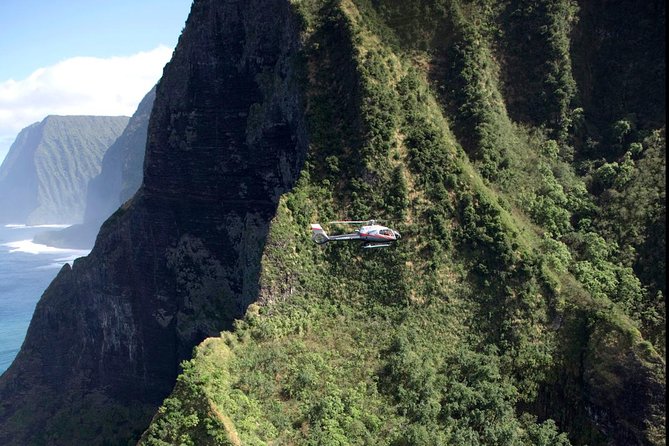 Deluxe Helicopter Tour of Molokai and Maui - Taking off from Kahului