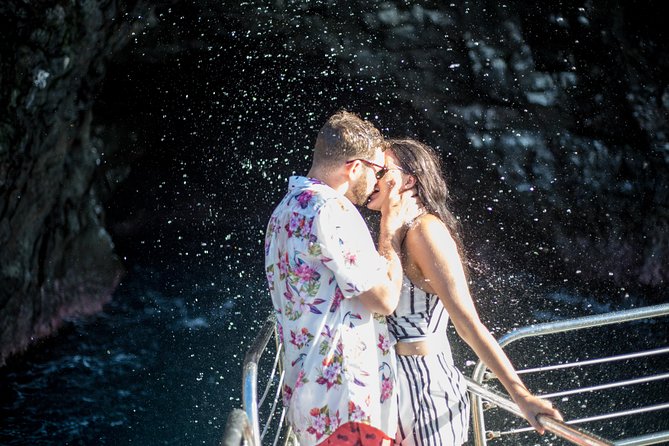 Deluxe Na Pali Morning Snorkel Tour on the Lucky Lady - How rough is the ride?