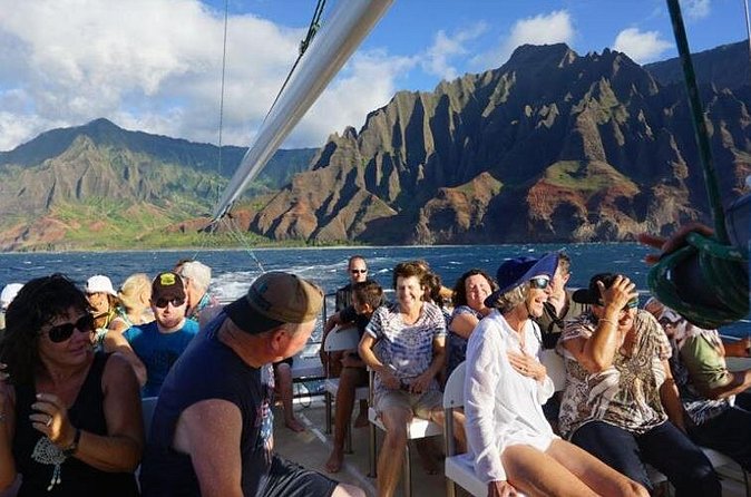 Deluxe Na Pali Sunset Tour on the Lucky Lady - Is the $222.86 price a fair value?