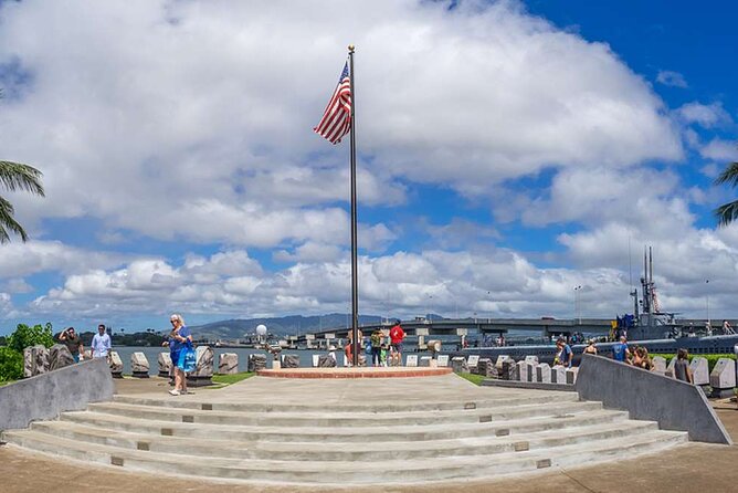Deluxe Pearl Harbor USS Arizona Memorial and Honolulu City Tour - The price offers solid value, with a few caveats