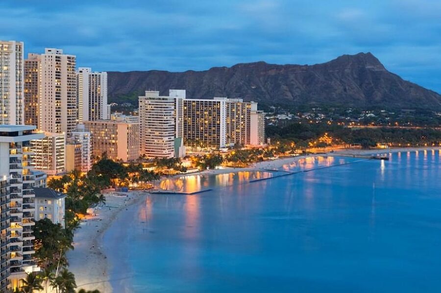 Explore Oahu in a Polaris Slingshot - Four hours, eight hours, or 24 hours?