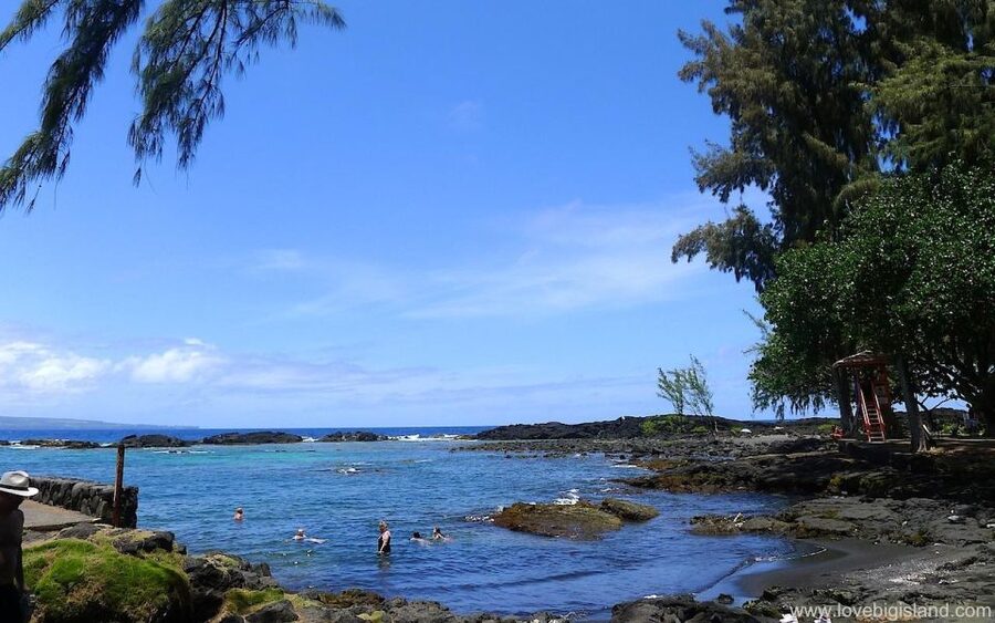 From Big island-Volcanoes & waterfall tour in a small group - Walking through Nāhuku Thurston Lava Tube