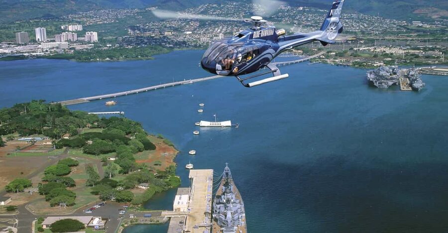 From Honolulu: Complete Oahu Island Helicopter Tour - Honolulu, Diamond Head, and the island’s famous outline