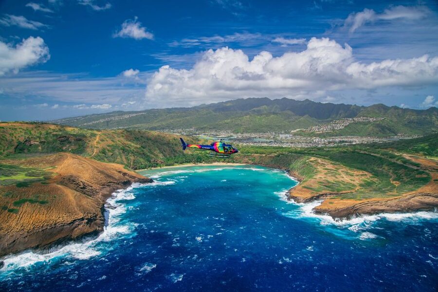 From Honolulu: Oahu 60min Helicopter Tour with Doors Off/On - North Shore surf and Waimea Bay