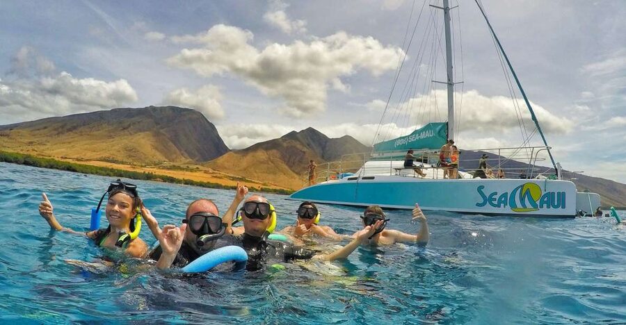 From Kaanapali: Afternoon West Maui Snorkeling w/ Drinks - A boat ride that makes the timing work