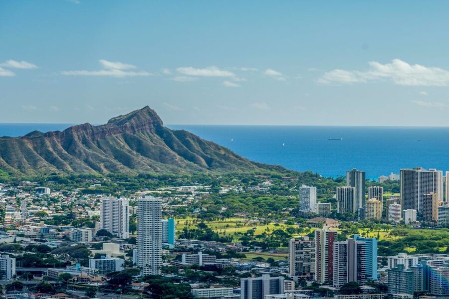 From Waikiki: Best of Oahu Photo Tour with Pickup - Waimanalo brings the quiet coast into view