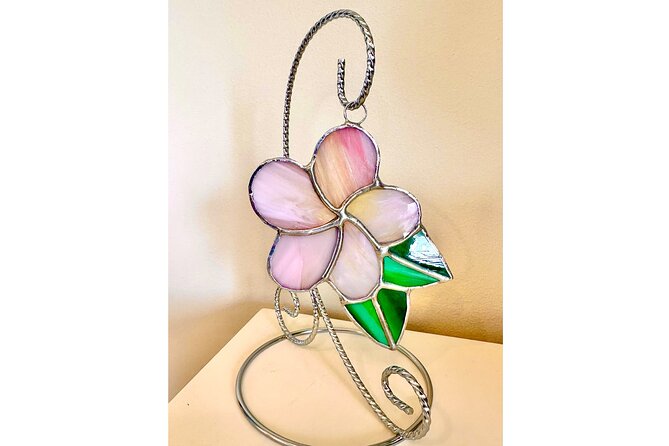 Fun and Creative Stained Glass Class and Workshop - A Creative Break in Kailua-Kona