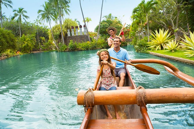 Go City: Oahu All-Inclusive Pass with over 45 Things To Do - Two luaus, two different settings