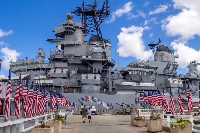 Grand Pearl Harbor and City Tour - USS Bowfin: worthwhile, but budget extra time and money