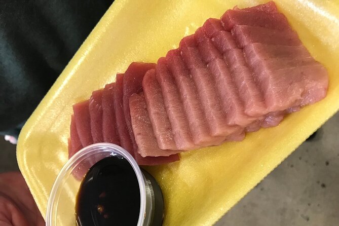 Hawaii Off The Beaten Path Food Tour - Fresh seafood at the fish market