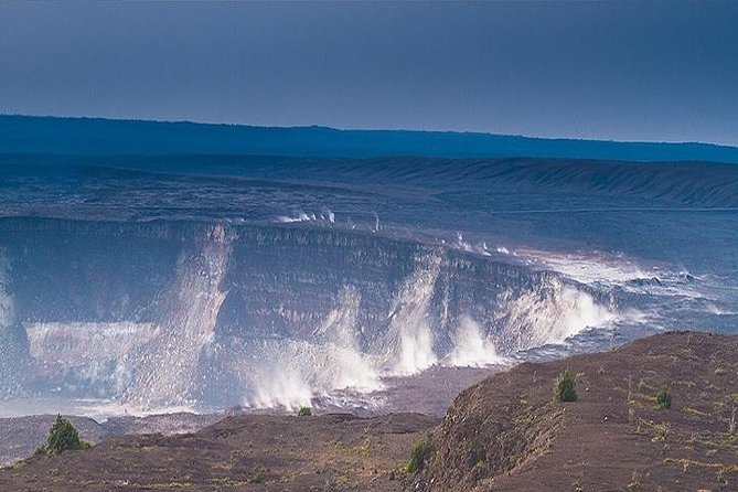 Hawaii Volcanoes National Park Experience Departing from Oahu - The long road through the Big Island