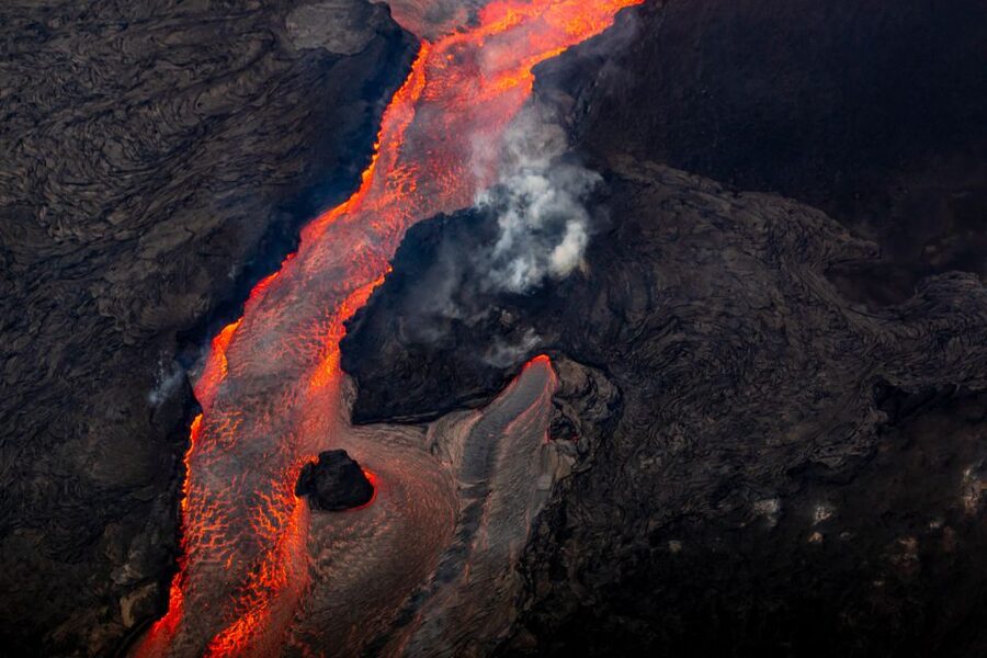Hilo: Hawaii Volcanoes National Park Flight - Pu‘u ‘Ō‘ō and the volcanic East Rift Zone