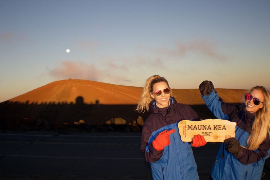 Hilo: Mauna Kea Summit, Sunset, & Stargazing Experience - Key points to know before booking