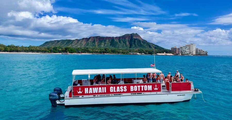 Honolulu: Glass Bottom Boat Tour along Oahu's South Shore - Looking through the glass at Oahu’s reefs