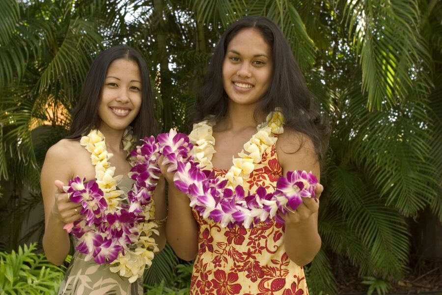 Honolulu Honeymoon Airport Lei Greeting - Key points to know before booking