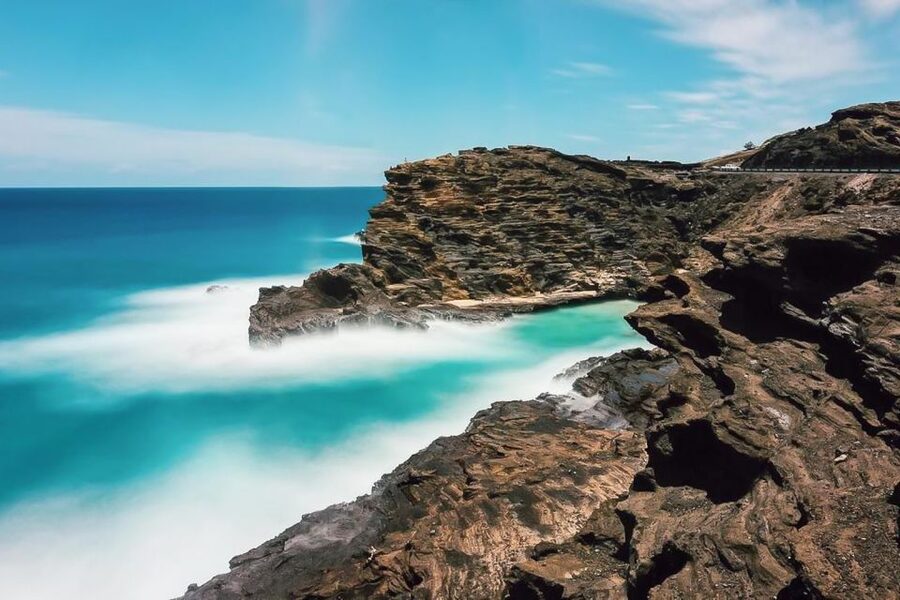 Honolulu: Oahu Island Highlights Tour with Multiple Stops - Nuʻuanu Pali’s wide mountain view