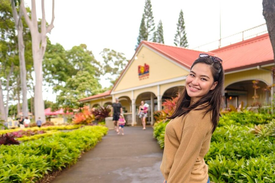 Honolulu: Oahu Island Highlights Tour with Multiple Stops - Chinaman’s Hat and Kaneohe Bay