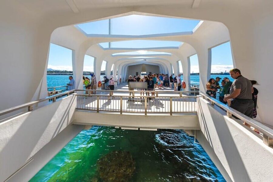 Honolulu: Pearl Harbor USS Arizona Memorial Tour - A few honest drawbacks