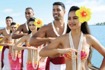 Honolulu: Three Star Deluxe Sunset Dinner Cruise and Show