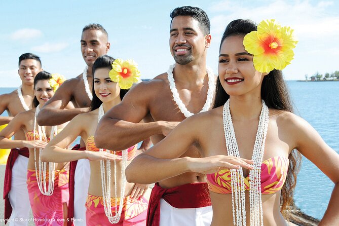 Honolulu: Three Star Deluxe Sunset Dinner Cruise and Show - A five-course dinner with lobster and steak