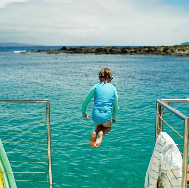 Ka'anapali Beach: Coral Reef Snorkel and Turtle Spotting - Snorkeling with turtles and reef fish
