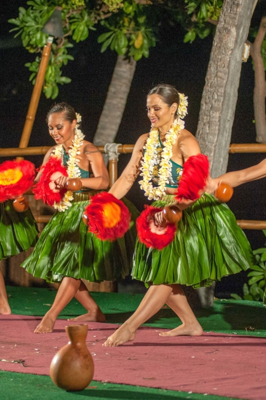 Kailua-Kona: Voyagers of the Pacific Luau with Buffet Dinner - The Imu ceremony: an important current limitation