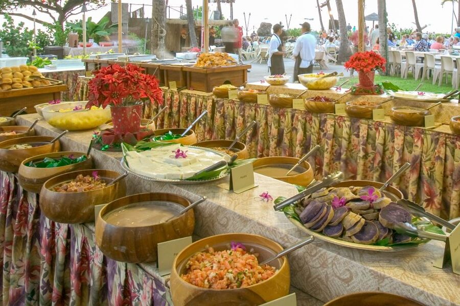 Kailua-Kona: Voyagers of the Pacific Luau with Buffet Dinner - Is $190 per person a fair price?